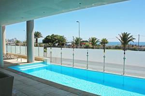 To Let 2 Bedroom Property for Rent in Mouille Point Western Cape